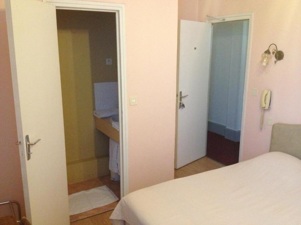 Hotel Le Fecamp Bolbec Phòng bức ảnh
