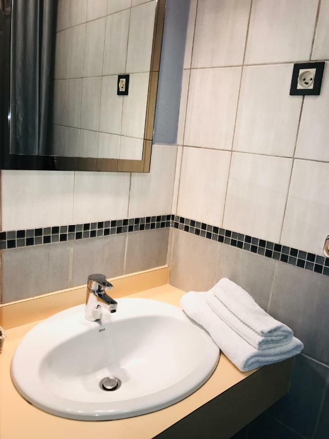 Hotel Le Fecamp Bolbec Ngoại thất bức ảnh